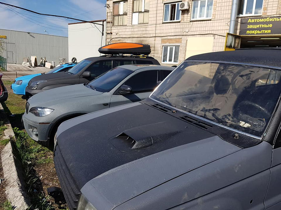 Наш двор, в котором прошлое Line-X, встречается c настоящим и будущим