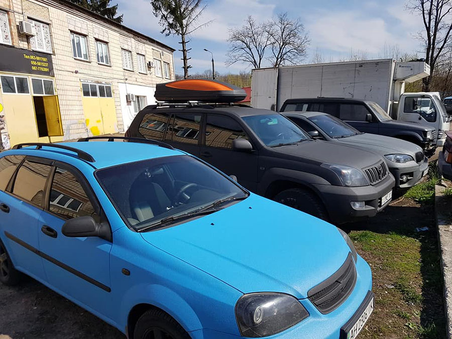 Во дворе боксов «Армлайн» прошлое Line-X встречается с настоящим и будущим