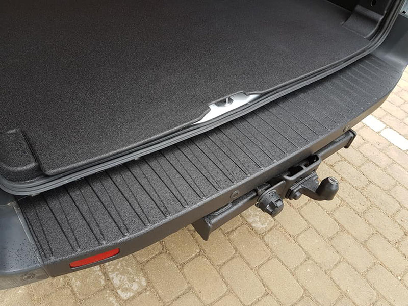 Как защитить грузовой отсек фургона от царапин и ржавчины?