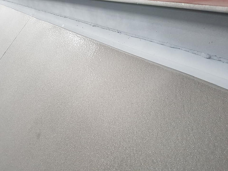 Защита ванн для горно-обогатительного комбината полимерным покрытием Line-X