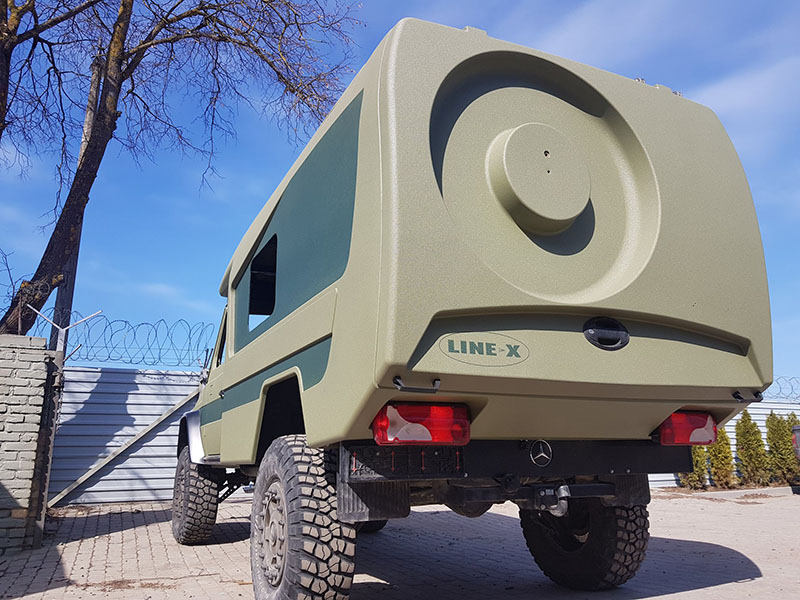 Реставрация внедорожника с будкой при помощи защитного покрытия Line-X