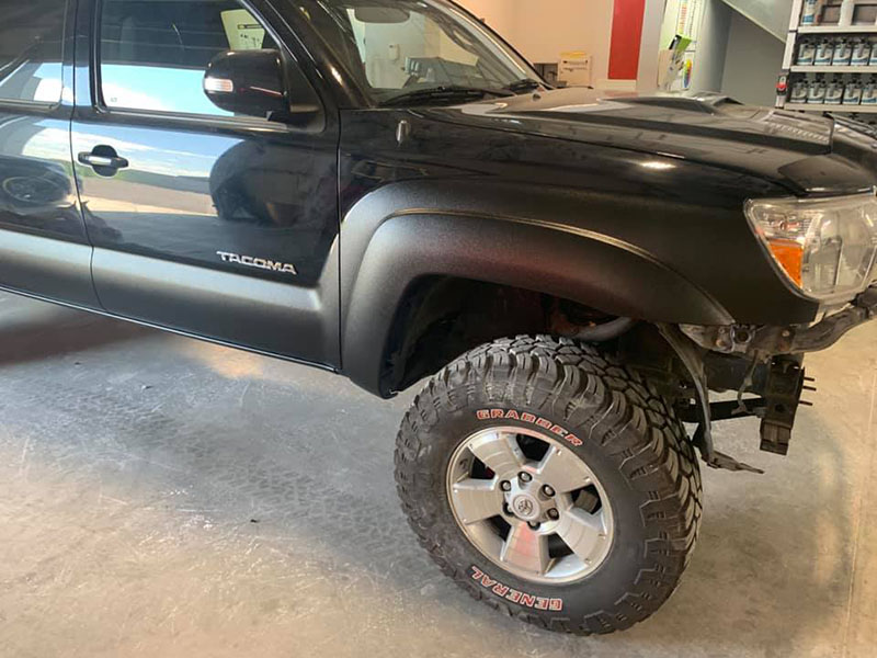 Как окрасить машину защитным покрытием LineX без разборки