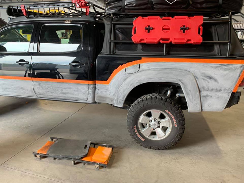 Как окрасить часть машины защитным покрытием Line-X без полной разборки