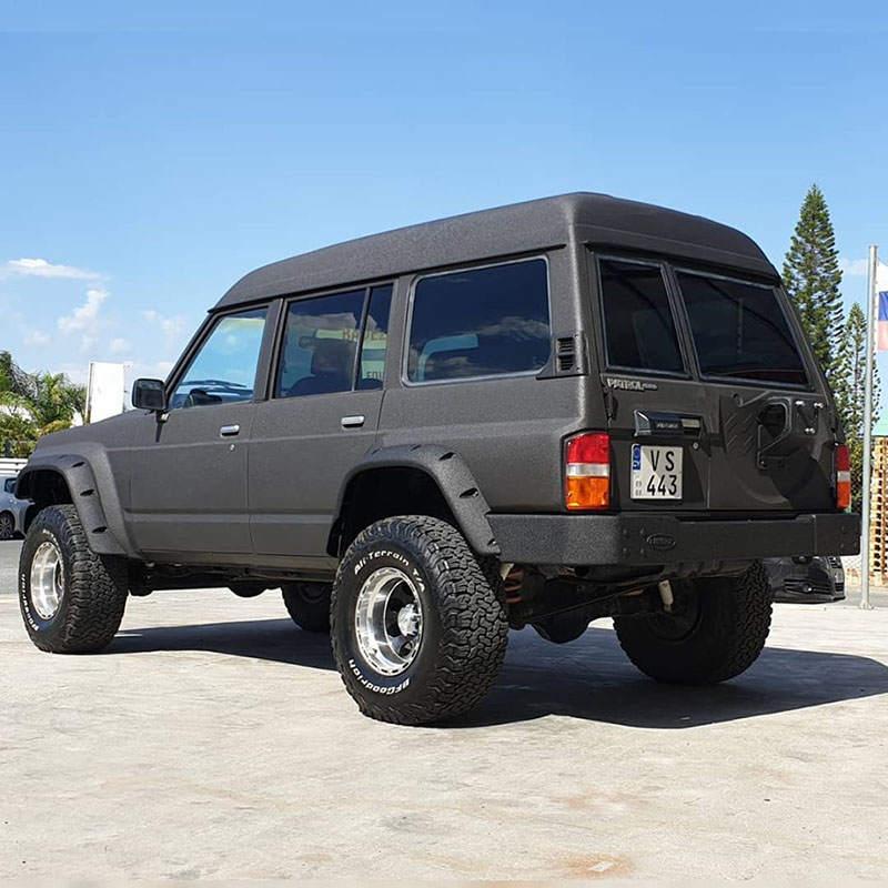 Защита внедорожника Nissan Patrol полимерным покрытием Line-X