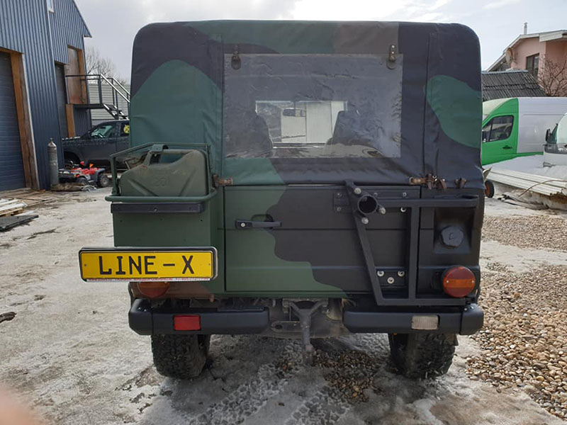 Полная защита кузова гелендвагена от механических повреждений и коррозии покрытием Line-X