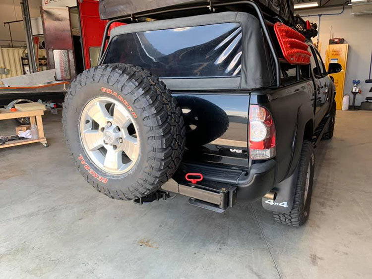 Защита наиболее уязвимых мест автомобиля покрытием Line-X