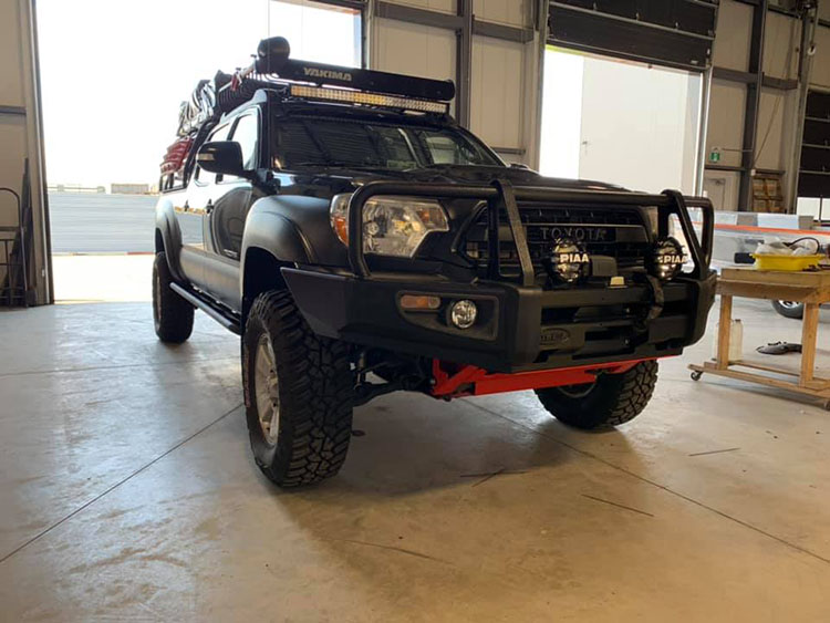 Защита наиболее уязвимых мест автомобиля покрытием Line-X