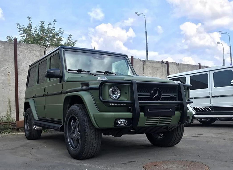 Защита кузова Мерседеса Гелендвагена полимерным покрытием Line-X