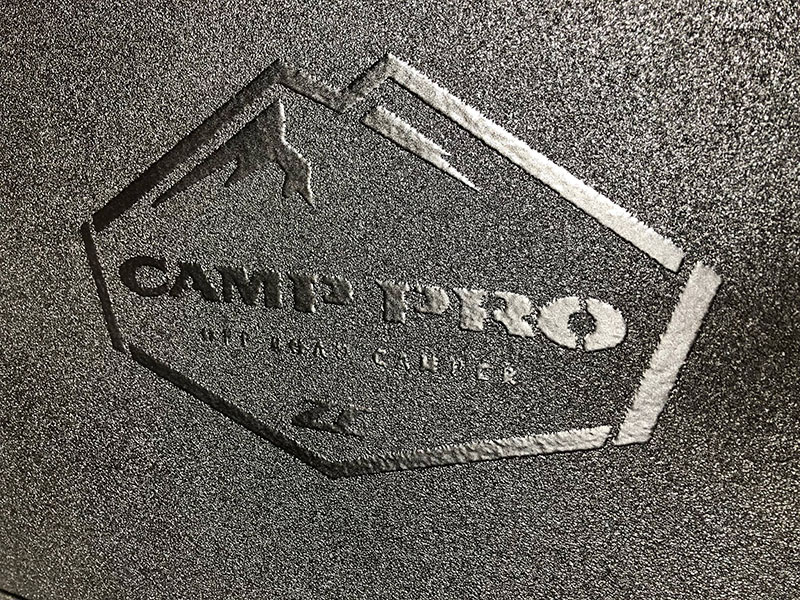 Защита кабинки дома на колесах покрытием Line-X, гидроизоляция.