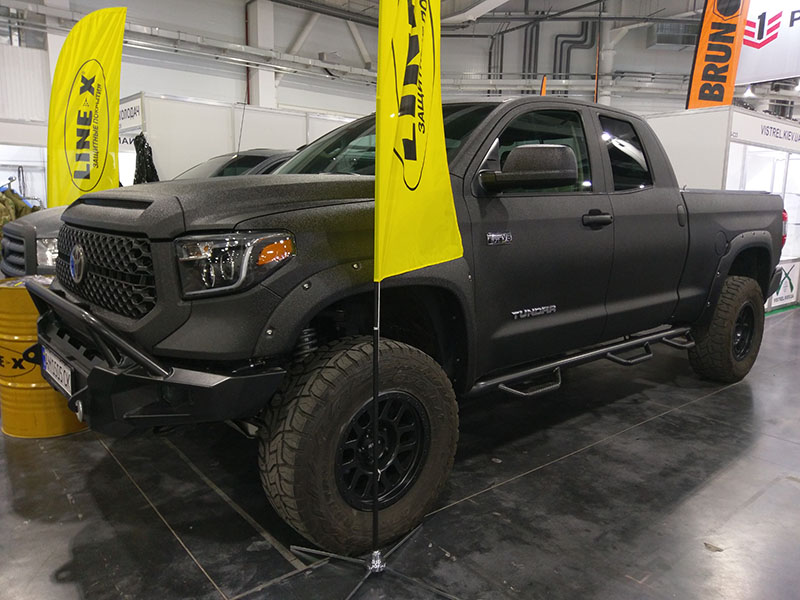 Защитное покрытие Line-X на выставке «Оружие и безопасность»