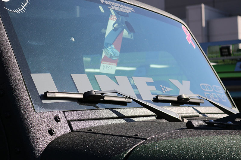 Еще один шоукар в защитном покрытии Line-X с выставки SEMA 2019, который представляет свежий взгляд на тюнинг автомобилей с Восточного побережья