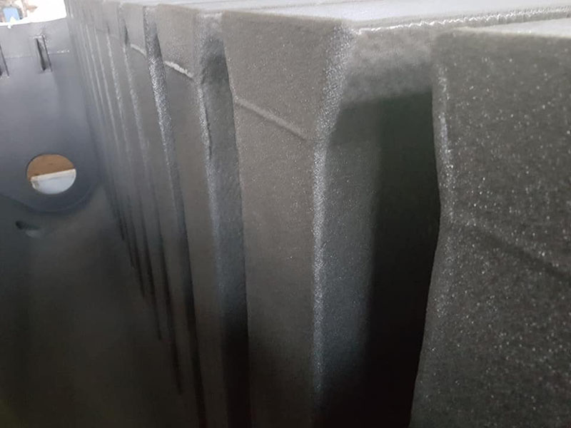 Перед тем как уйти на заслуженные новогодние каникулы, мы решили сделать финальный рывок и закончить работу над проектом по защите ванн горно-обогатительного комбината полимерным покрытием Line-X