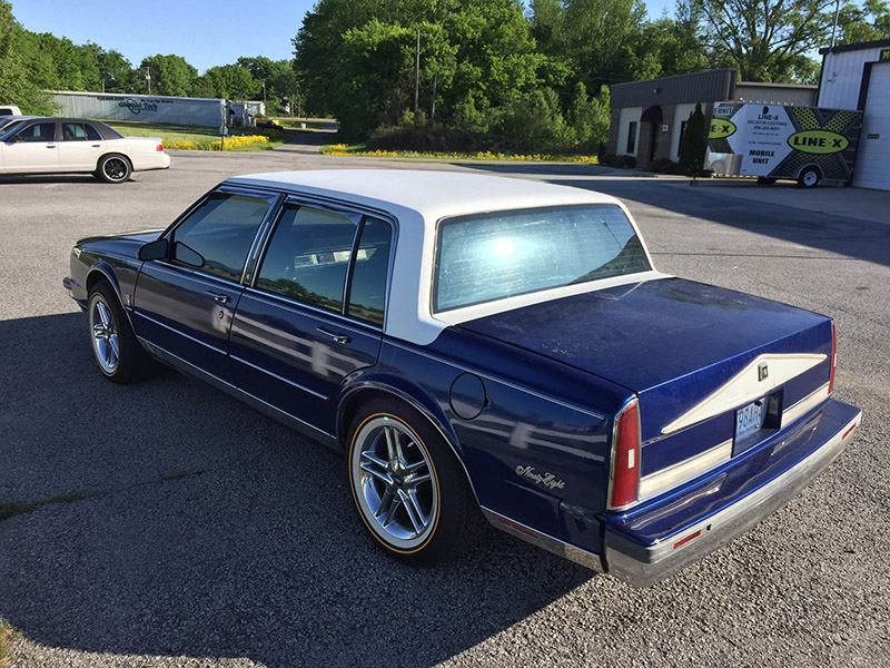 Line-X – хорошая альтернатива виниловому верху