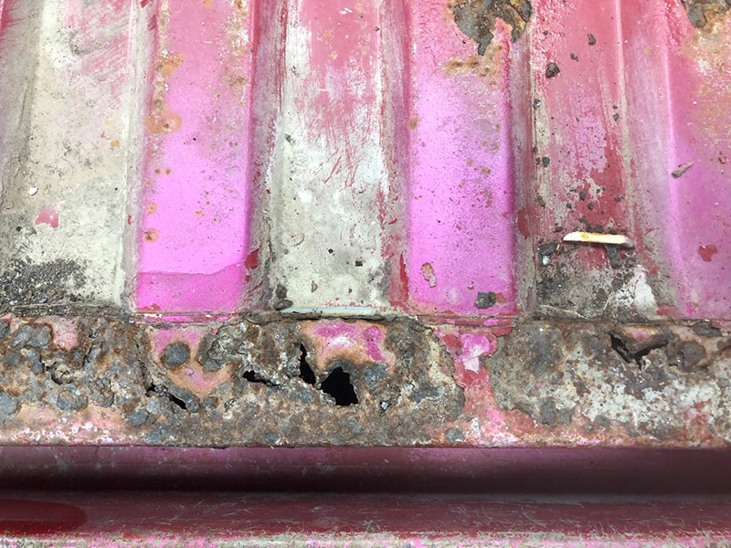 Накладные коврики против Line-X