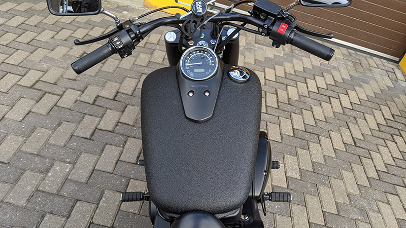 Используй карантин с толком – покрась мотоцикл в Line-X