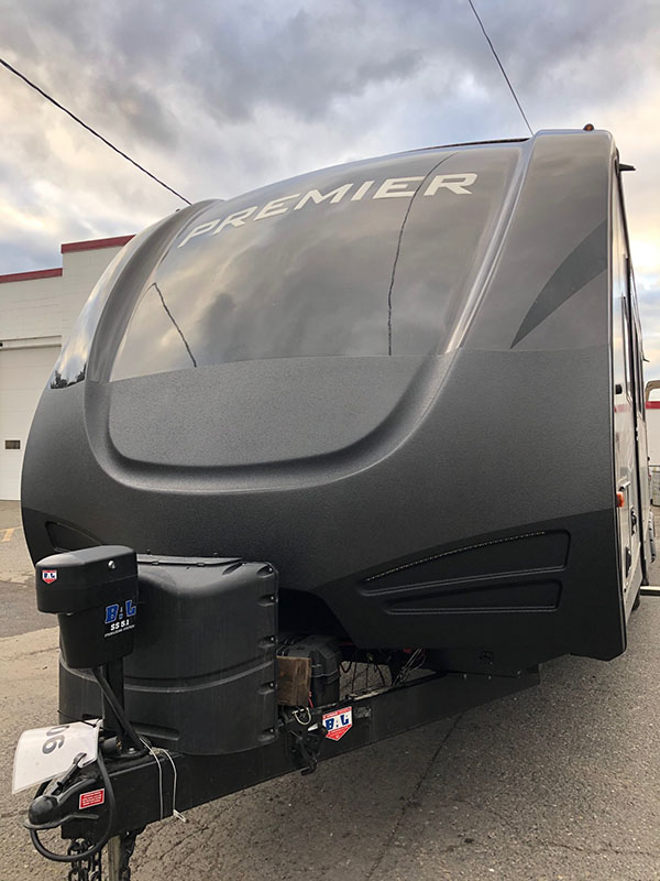 Line-X для защиты трейлеров и домов на колесах