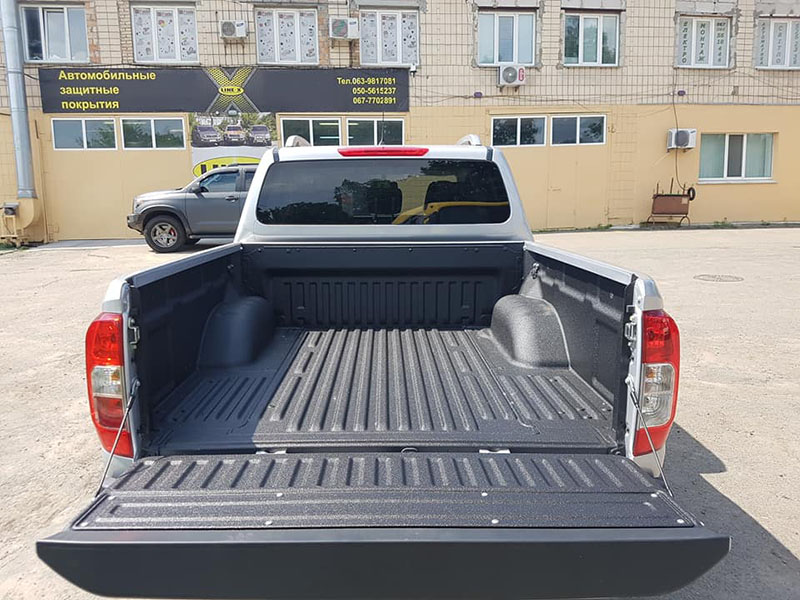 Превентивная защита кузова покрытием Line-X