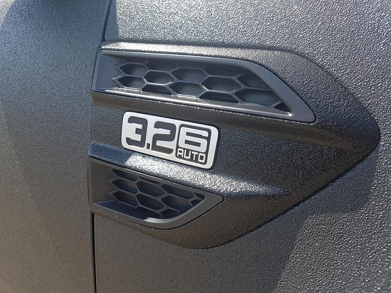 Близнецы братья в защитном полимерном покрытие Line-X