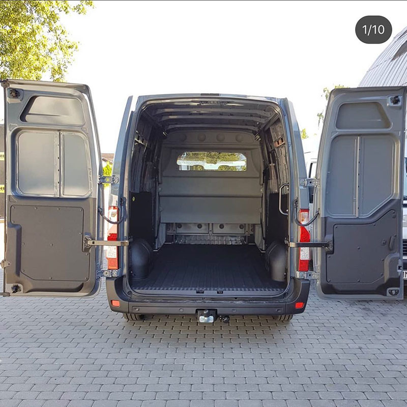 Защита фургона для перевозки древесины покрытием Line-X