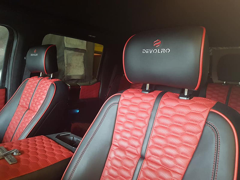 Мелкий ремонт защитного покрытия Line-X на мощном Ford Shelby