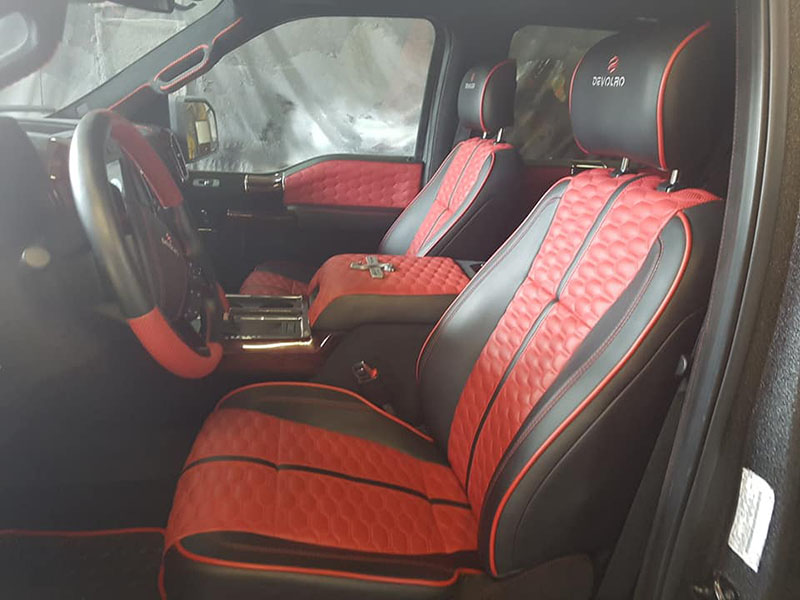 Мелкий ремонт защитного покрытия Line-X на мощном Ford Shelby