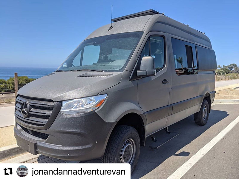 Защита кузова фургона от механических повреждений и коррозии покрытием Line-X