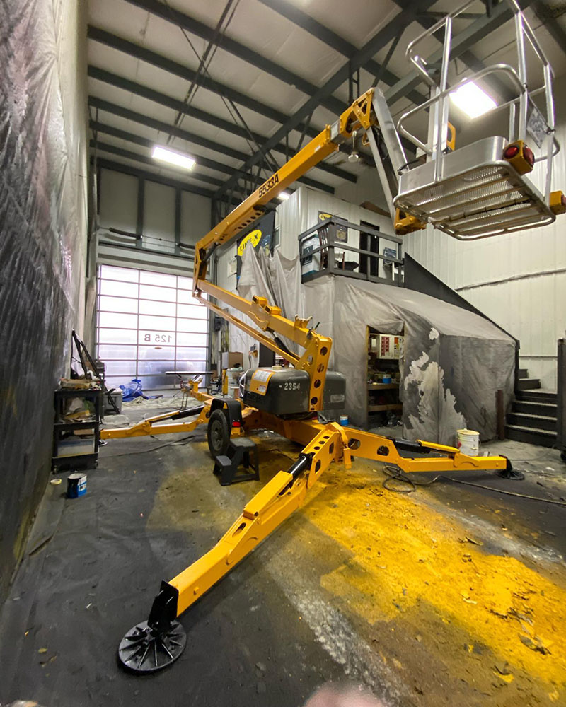 Автовышка с люлькой в Line-X