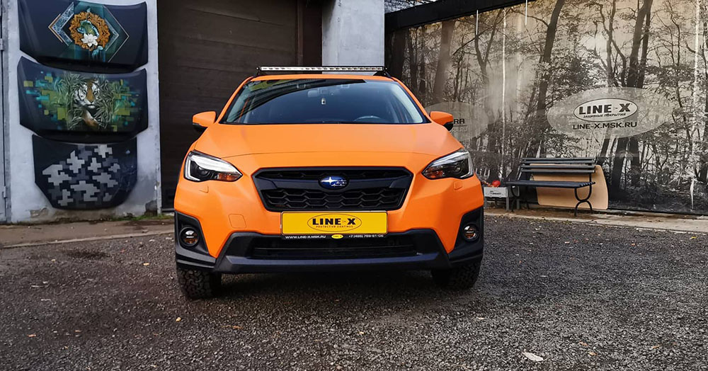 Осенний Subaru XV в защитном покрытие Line-X