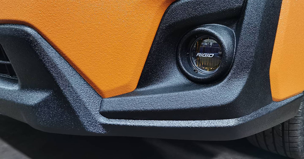 Осенний Subaru XV в защитном покрытие Line-X