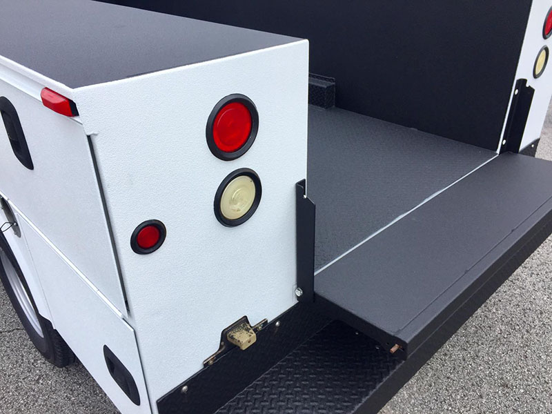 Ремонт сервисного кузова пи помощи Line-X после 10ти лет хранения на открытом воздухе