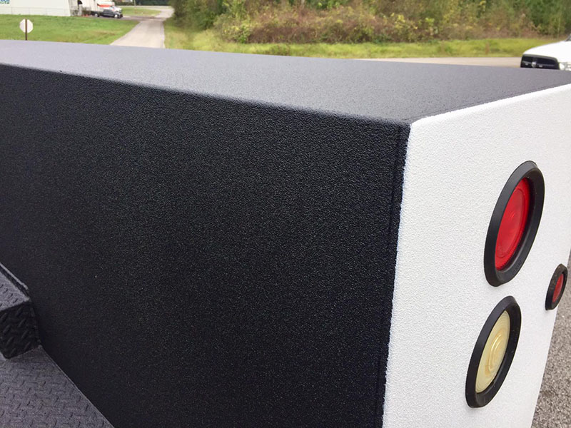 Ремонт сервисного кузова пи помощи Line-X после 10ти лет хранения на открытом воздухе