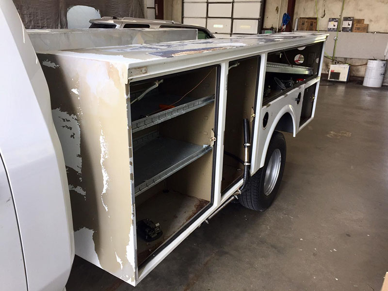 Ремонт сервисного кузова пи помощи Line-X после 10ти лет хранения на открытом воздухе