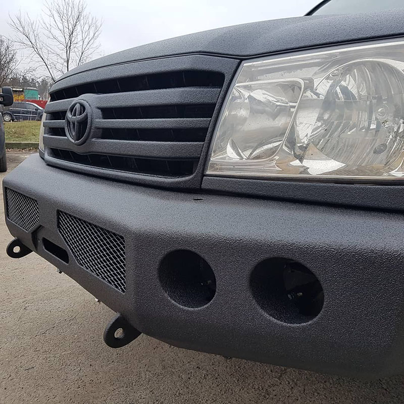 Toyota Land Cruiser 100 – актуальна как никогда, особенно в Line-X