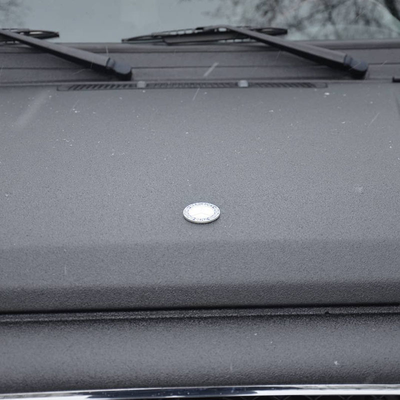 Защита кузова «Гелика» (Mersedes G-class) полимерным покрытием Line-X