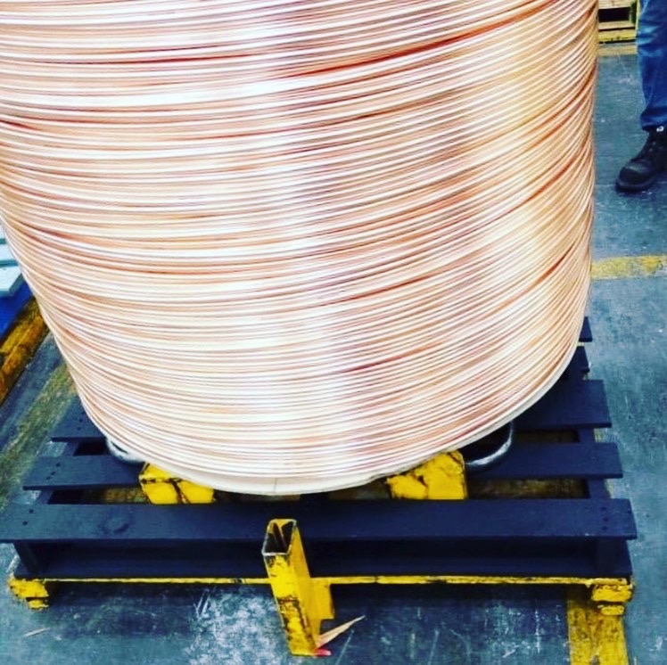 Line-X — это универсальное защитное покрытие, которое можно использовать в промышленности, сельском хозяйстве, складской индустрии, строительстве, рекламной деятельности, авиации и даже в спорте.