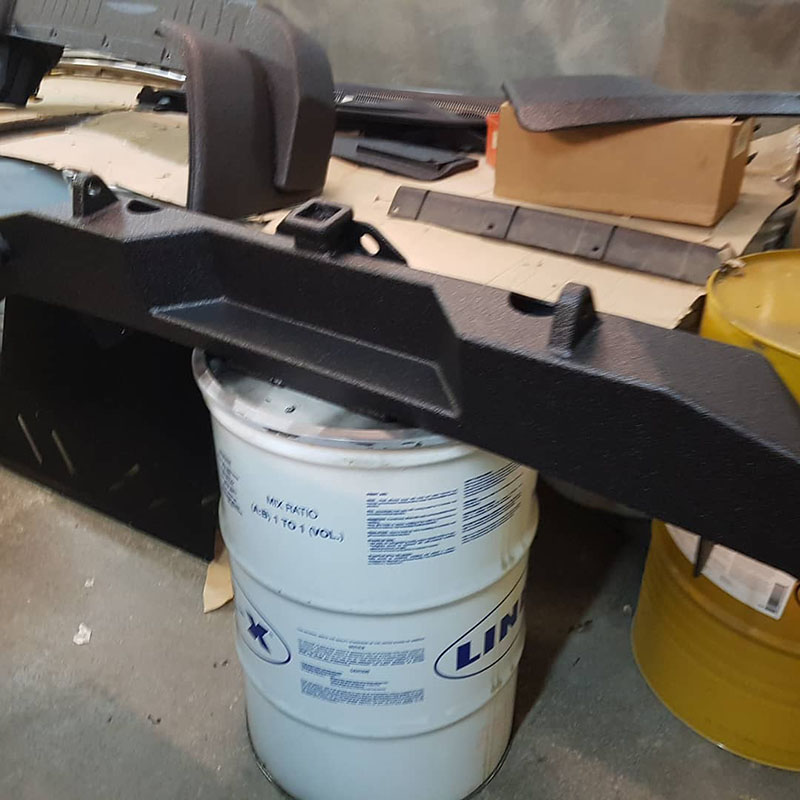 Уникальной обвес с Line-X