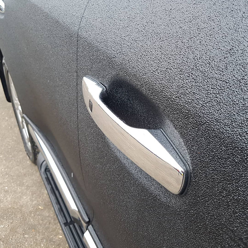 Покраска Lexus LX570 защитным покрытием Line-X