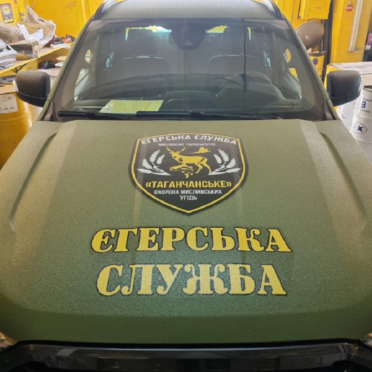 Окраска трех пикапов защитным покрытием Line-X для охотхозяйства