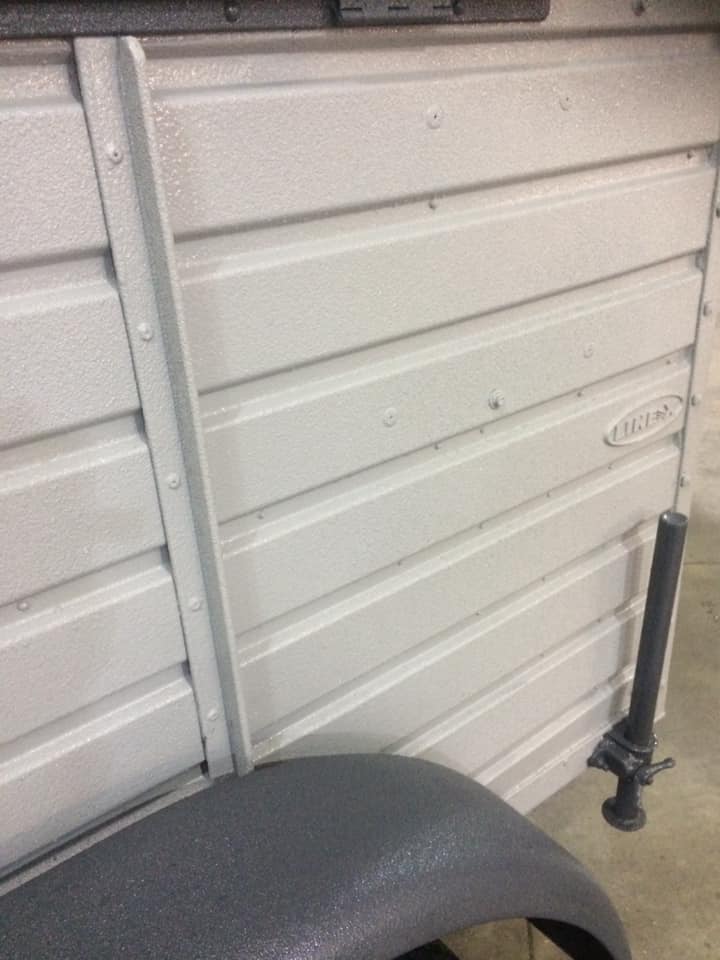 Ремонт автоприцепа для перевозки лещадей