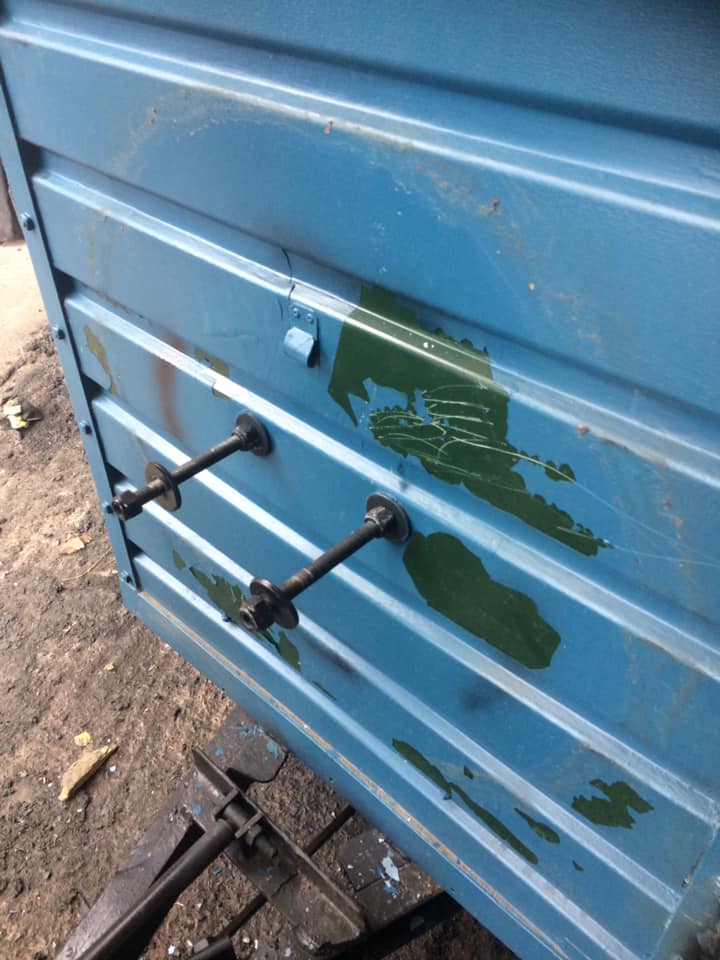 Ремонт автоприцепа для перевозки лещадей