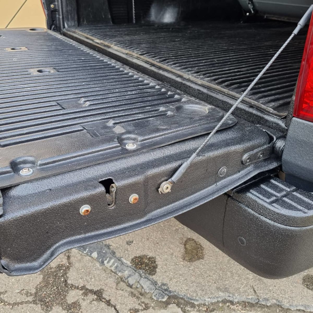 Была Тундра в ЛКП, а стала в Line-X