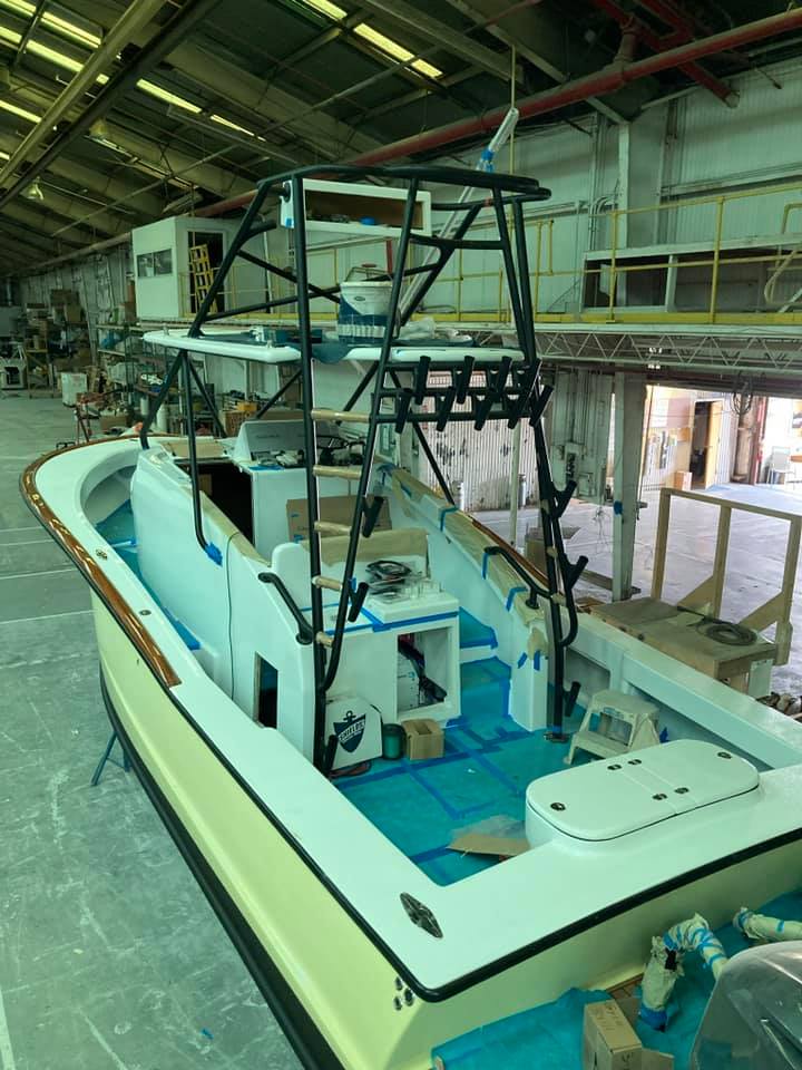 Line-X – идеальное антискользящее покрытие для палуб яхт и катеров