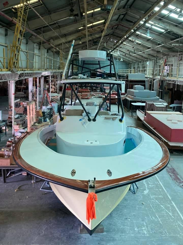 Line-X – идеальное антискользящее покрытие для палуб яхт и катеров