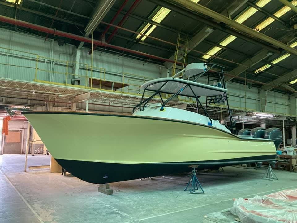 Line-X – идеальное антискользящее покрытие для палуб яхт и катеров