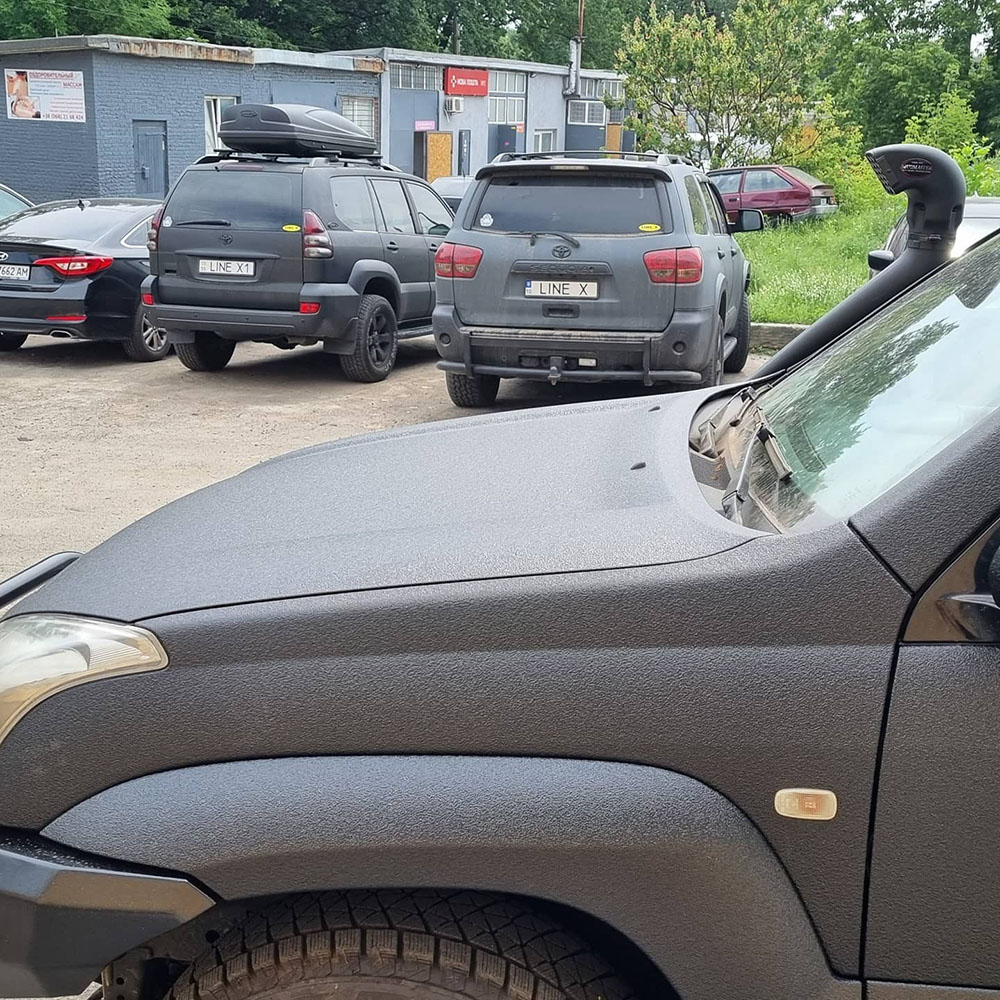 Подготовка Toyota Prado 120 к охоте, покраска Line-X