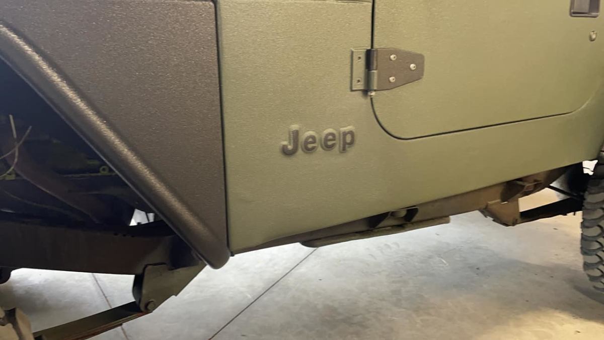 Два Джипа и оба в Line-X