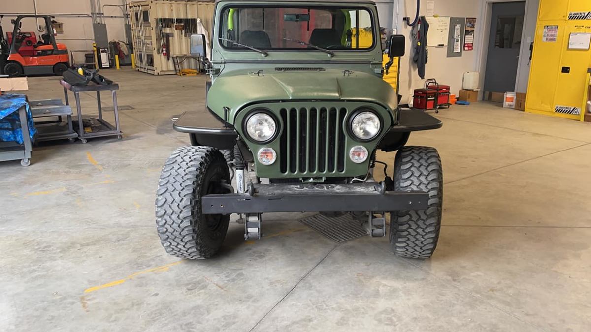 Два Джипа и оба в Line-X