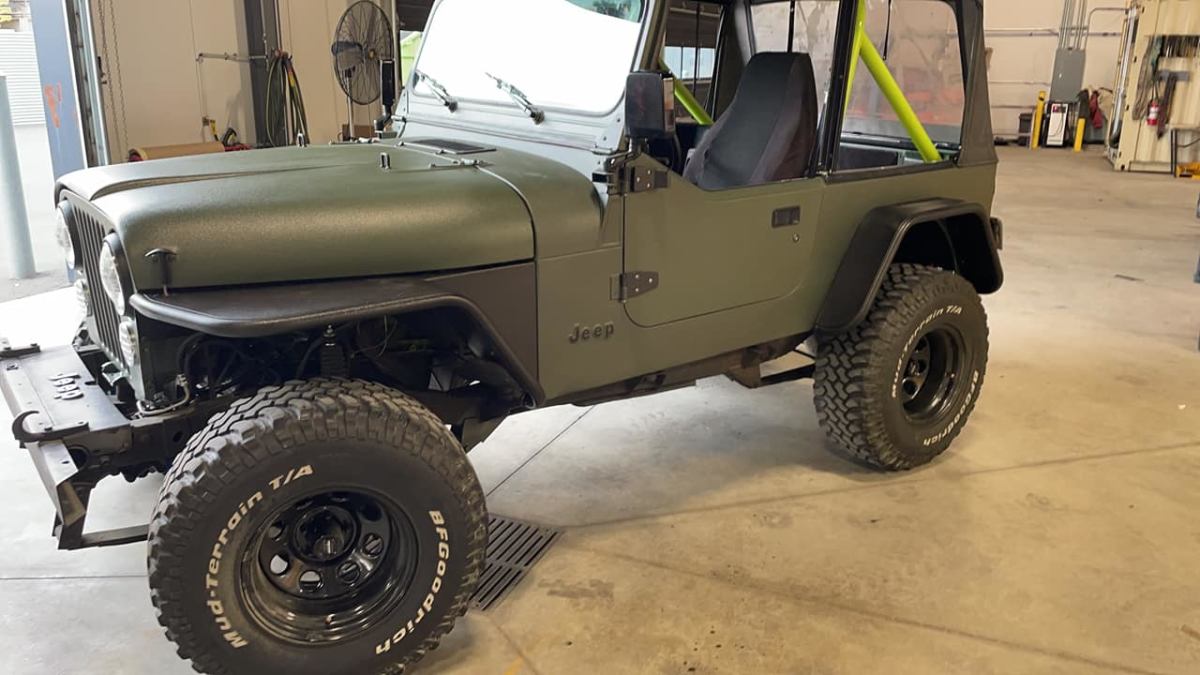 Два Джипа и оба в Line-X