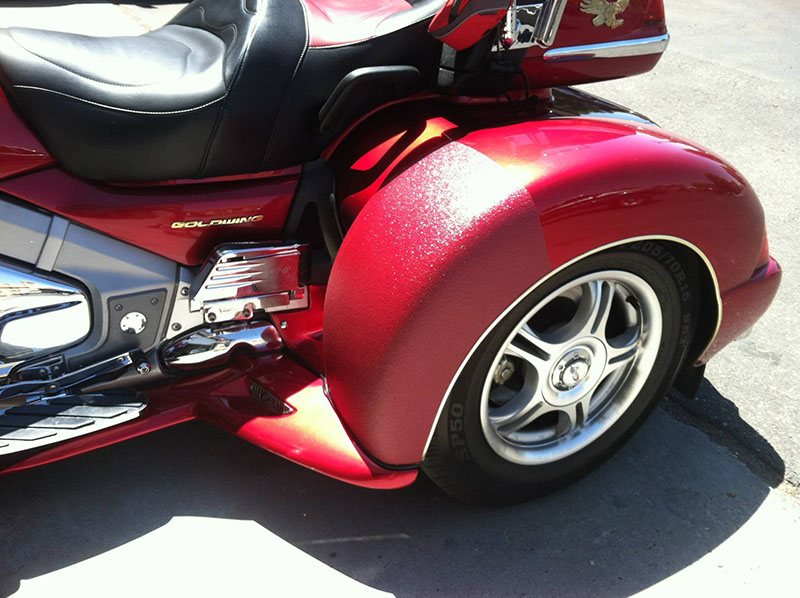 Защита крыльев, порогов и колесных арок покрытием Line-X