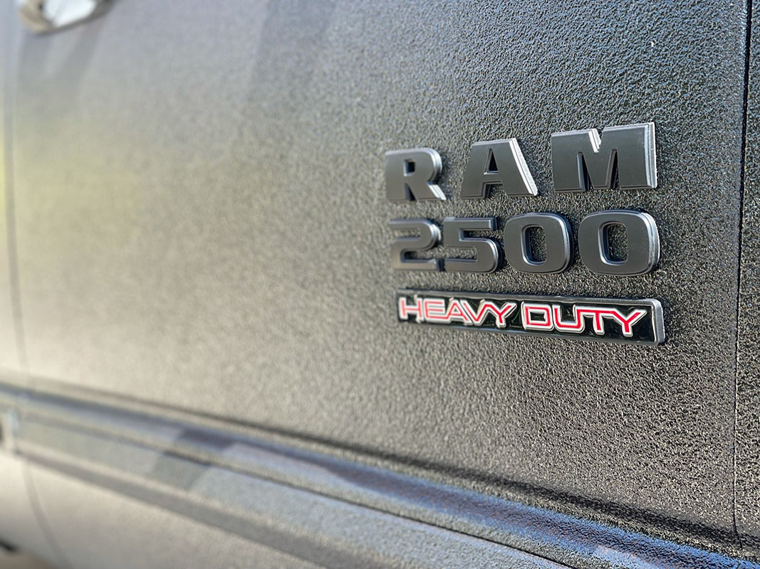 Line-X защитное покрытие для работы в тяжелых условиях